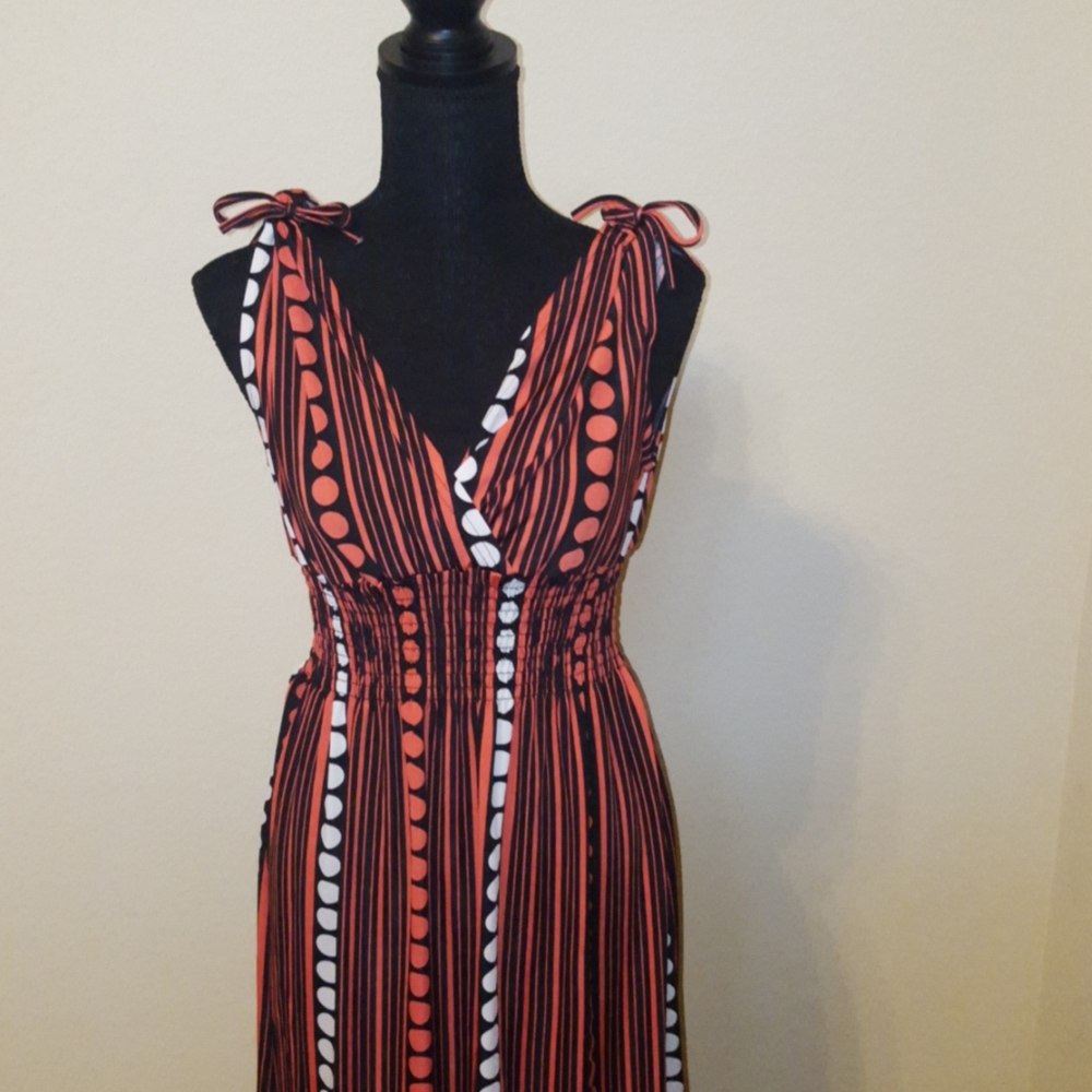 ❤NWT Cute Orange/Black/White Dress❤